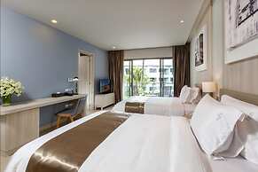 X10 Khaolak