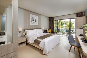 X10 Khaolak