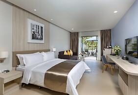 X10 Khaolak