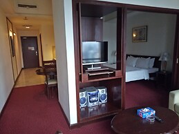 Real Point Suites at Times Square