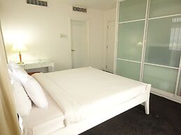 Real Point Suites at Times Square