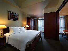 Real Point Suites at Times Square