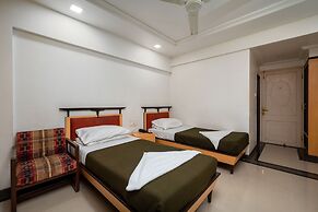 Hotel Balwas International