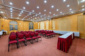 Hotel Balwas International