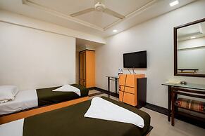 Hotel Balwas International