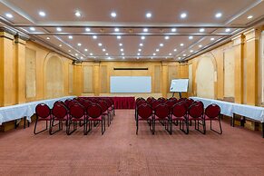 Hotel Balwas International