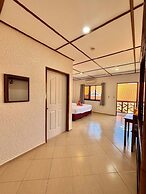 SUNVILLE HOTEL