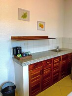 SUNVILLE HOTEL