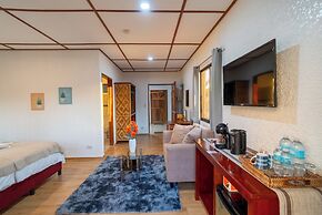 SUNVILLE HOTEL