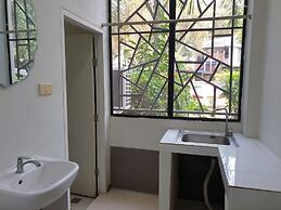 Rayonghouse Resort