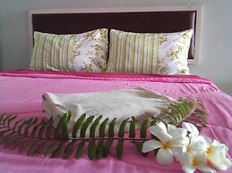 Rayonghouse Resort