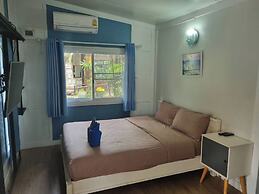 Rayonghouse Resort