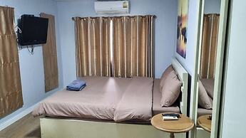 Rayonghouse Resort