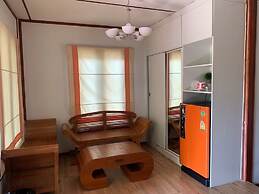 Rayonghouse Resort