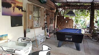 Rayonghouse Resort