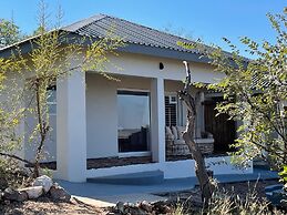 IsiLimela Game Lodge