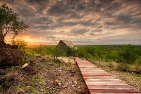 IsiLimela Game Lodge