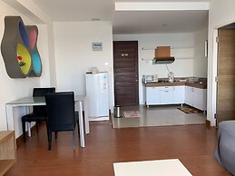 Banchaitalay Room