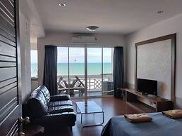Banchaitalay Room