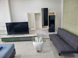 Banchaitalay Room