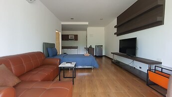 Banchaitalay Room