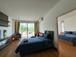 Banchaitalay Room