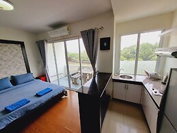 Banchaitalay Room
