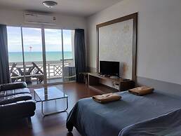 Banchaitalay Room