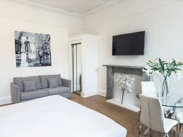 Hanover 71 Suites
