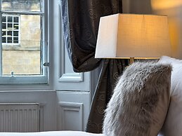 Hanover 71 Suites