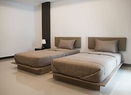 Diamond Place