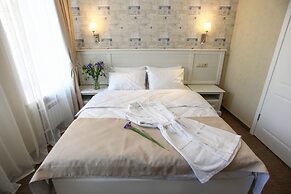 Tchaikovsky Hotel