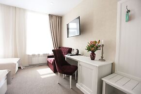 Tchaikovsky Hotel