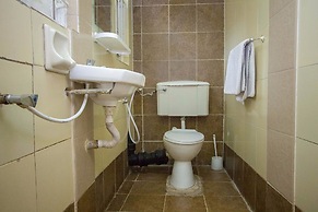 Hotel Embassy