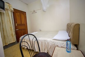 Seldom Hotel