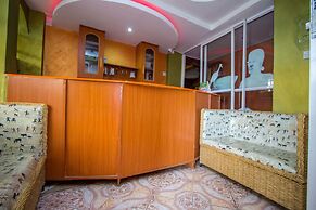 Three Ways Hotel & Restaurant