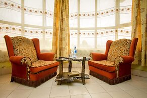 Three Ways Hotel & Restaurant