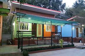 Home Hug Pak Sabai