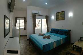 Home Hug Pak Sabai