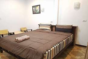 Home Hug Pak Sabai