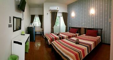 Home Hug Pak Sabai