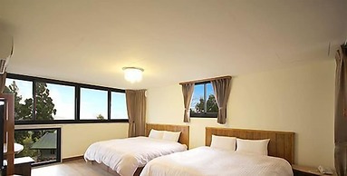 Gemlu Hotel