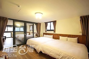 Gemlu Hotel