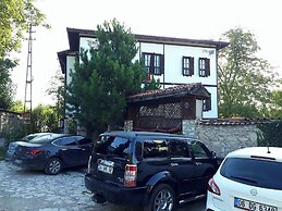 Nermin Hanim Konagi