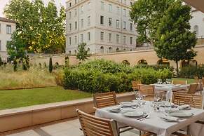 Villa Maïa