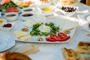 Cunda Nefes Hotel