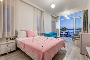 Cunda Nefes Hotel