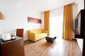 BloomSuites - Calangute