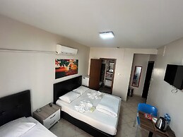 Kiwi Otel
