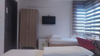 Kiwi Otel